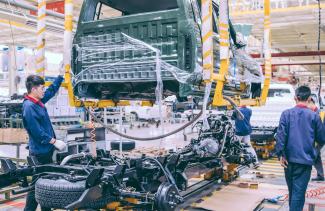 Automobile factory workers in China
