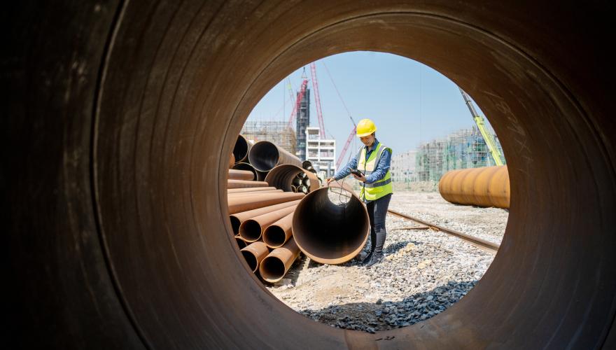 Korea: drag from weak construction set to continue 
