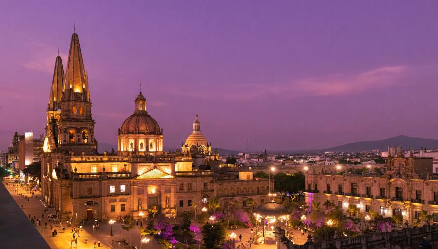 US-Venezuela thaw, Mexico’s AI exports, BanRep hikes
